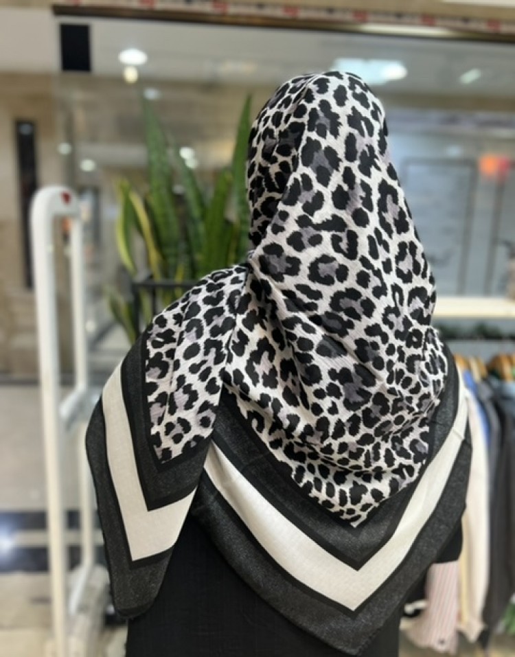 روسری نخی دوردست دوز code:663