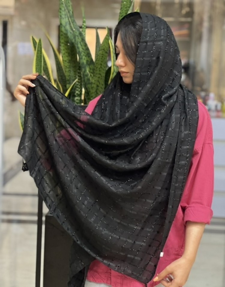 شال مشکی چهارخونه لمهcode:772