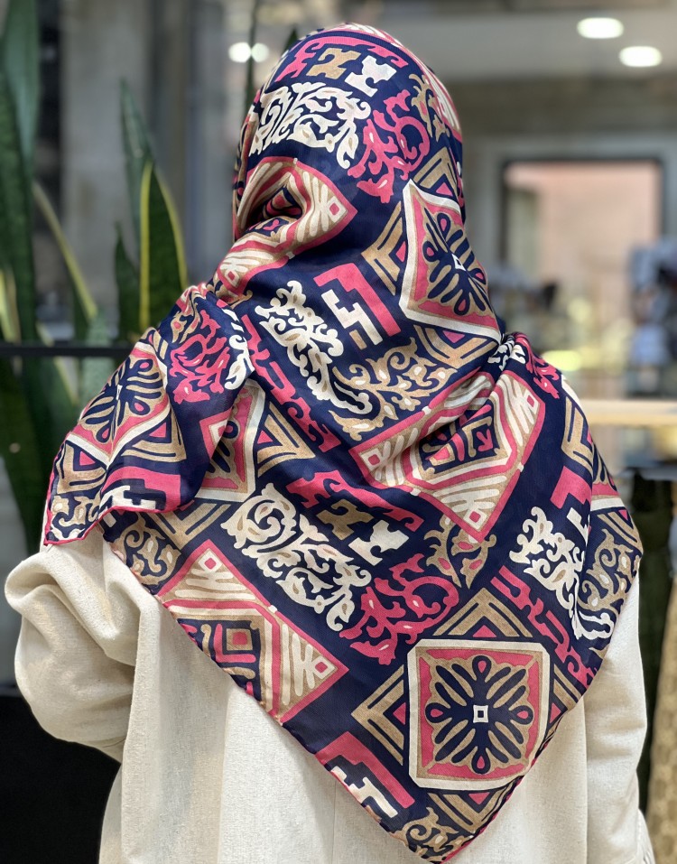 روسری طرح دار متنوع وارداتی code:2354