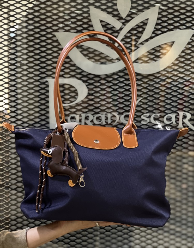 کیف لانگ چمپ سایز بزرگ وارداتیcode:2990