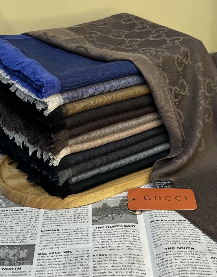 شال مارک گوچی وارداتیcode:3260
